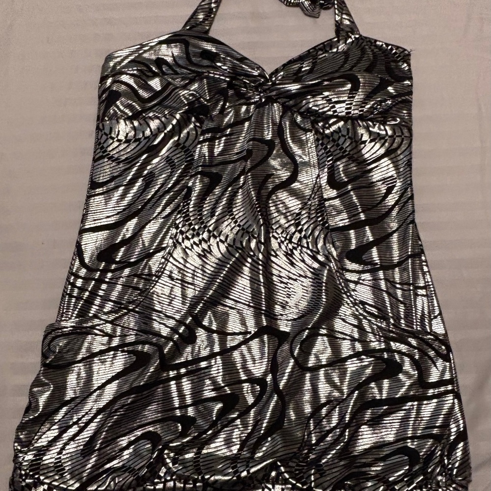 Body Central Halter Neck Silver/Black Top Medium Open Back